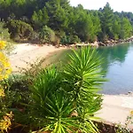 Getaway House-one Bedroom With Terrace And Sea View *