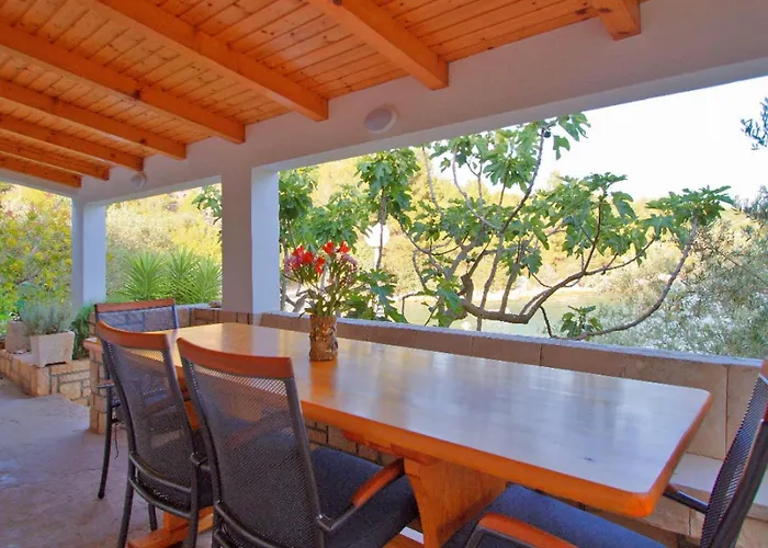 Getaway House-one Bedroom With Terrace And Sea View