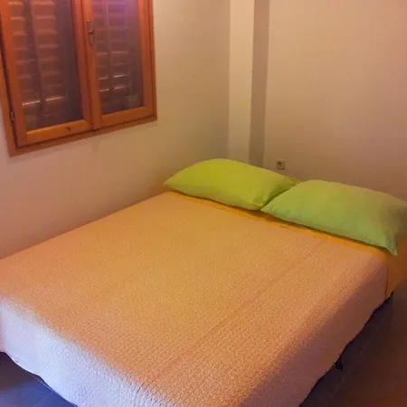 Getaway House-one Bedroom With Terrace And Sea View Vela Luka