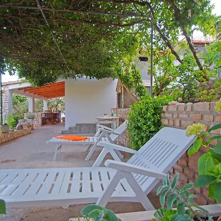 Getaway House-one Bedroom With Terrace And Sea View * Vela Luka
