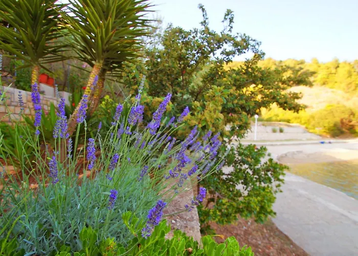 Nyaraló Getaway House-one Bedroom With Terrace And Sea View